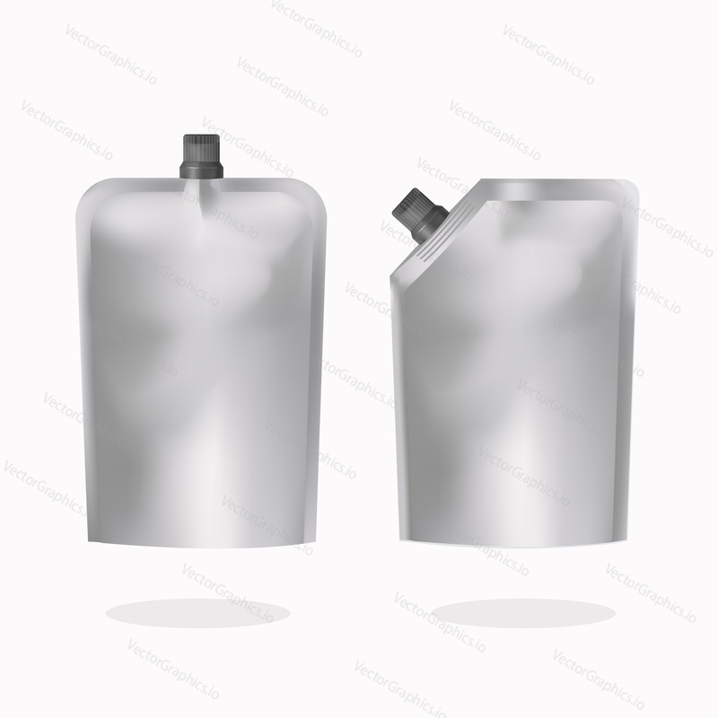 Realistický prázdný plastový sáček doypack mock up set, vektorová ilustrace izolovaná na bílém pozadí. Balení potravin a nápojů postavte se šablony sáčků s horními a bočními hubicemi a šroubovacími uzávěry.